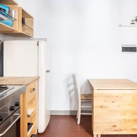 Apartment Classic Florentine Flat Near Piazza Santa Croce